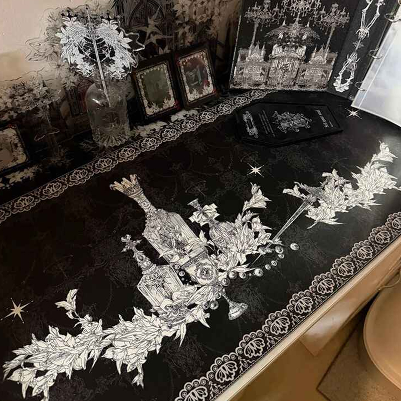 Divine Realm ゴシック建築マウスパッド特大ダーク - Gaming Keyboard And Mouse Pad のレビューと価格